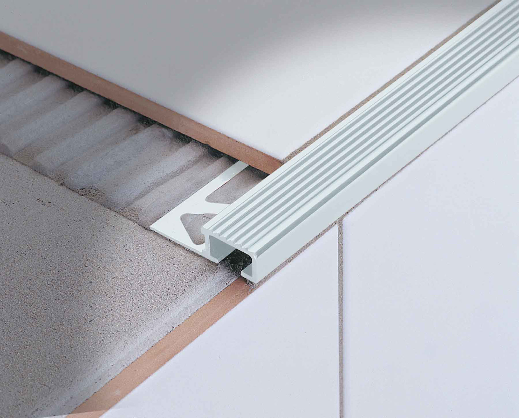 Bilde av Stairtec FO 12,5mm anodisert aluminium 2,7m
