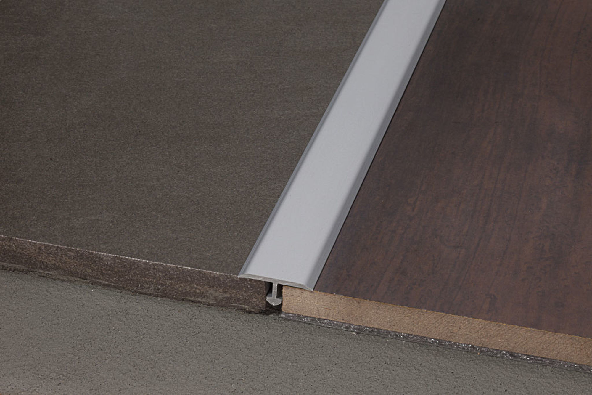 Bilde av OVERGANGSLIST 99/TR/26 ALUMINIUM SØLV 26MMX270CM, PROFILPAS