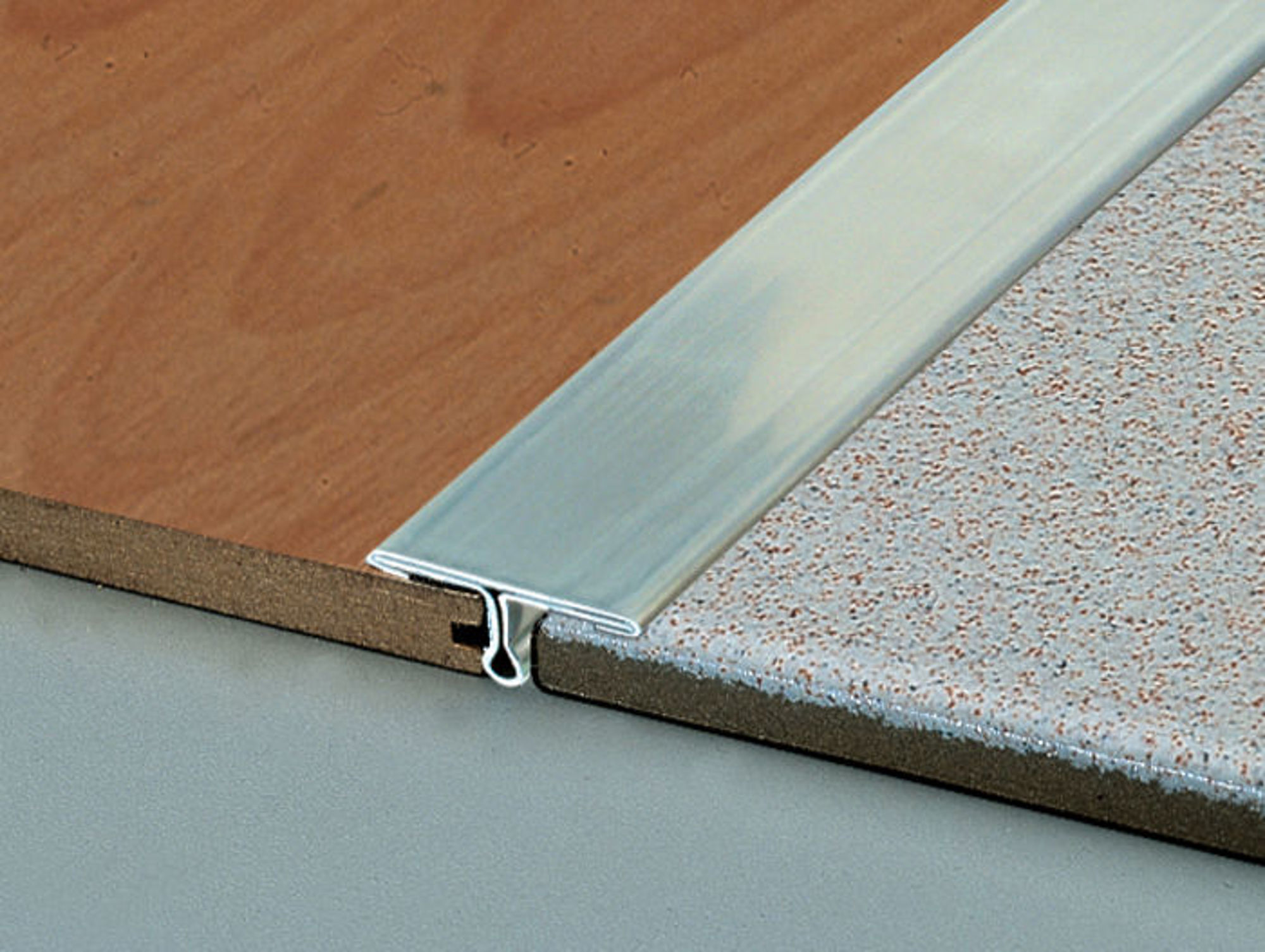 Bilde av OVERGANGSLIST 799/T/26 RUSTFRI POLERT 26MMX270CM ,PROFILPAS