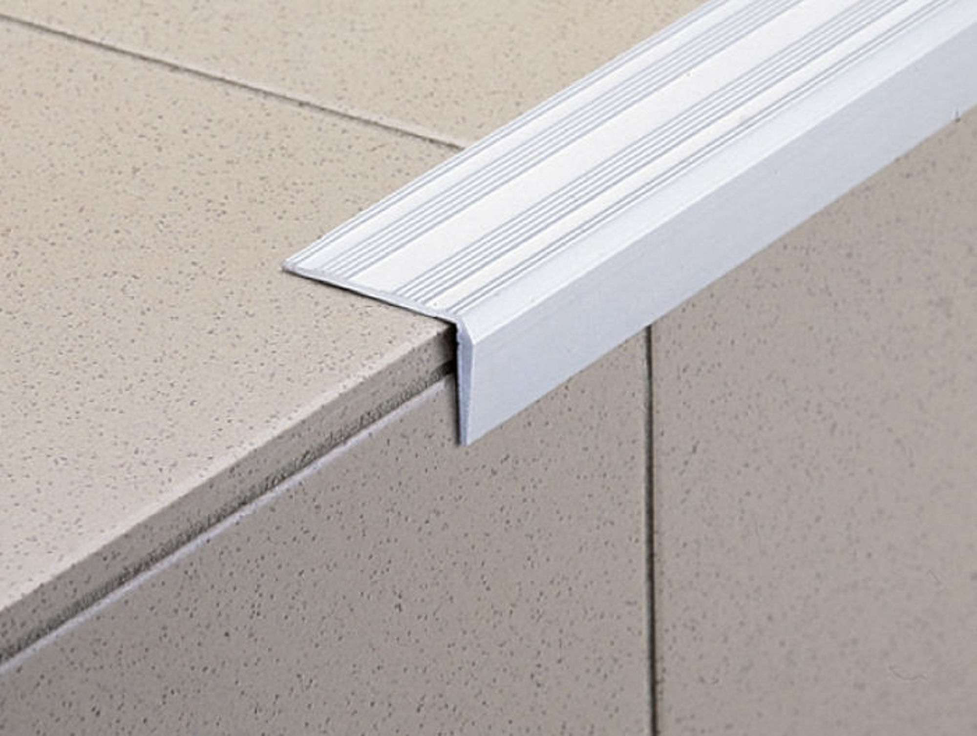 Bilde av TRAPPENESE 70/SF ALUMINIUM SØLV 42MMX25MMX270CM, PROFILPAS