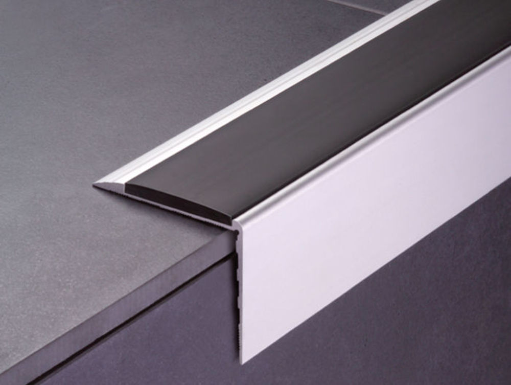 Bilde av TRAPPENESE 126/F ALUMINIUM SØLV UTEN SKLISIKKER GUMMI 62X52MMX270CM, PROFILPAS