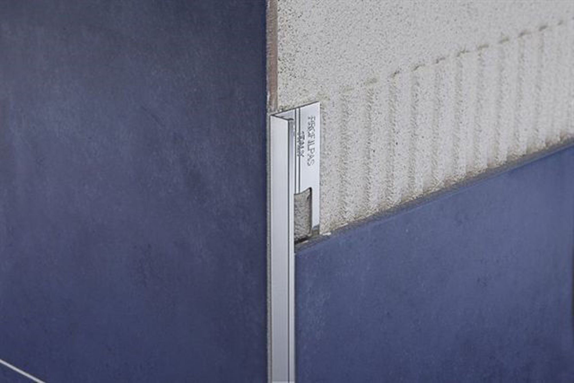 Bilde av AVSLUTNINGSLIST ZA/20 ALUMINIUM SØLV 20MMX270CM, PROFILPAS