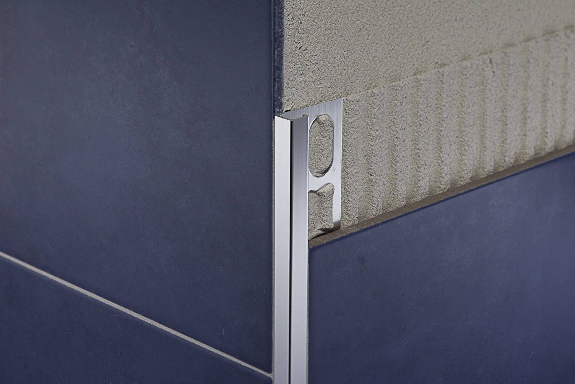 Bilde av HJØRNELIST FIRKANT ZQBN/8 ALUMINIUM POLERT 8MMX270CM, PROFILPAS