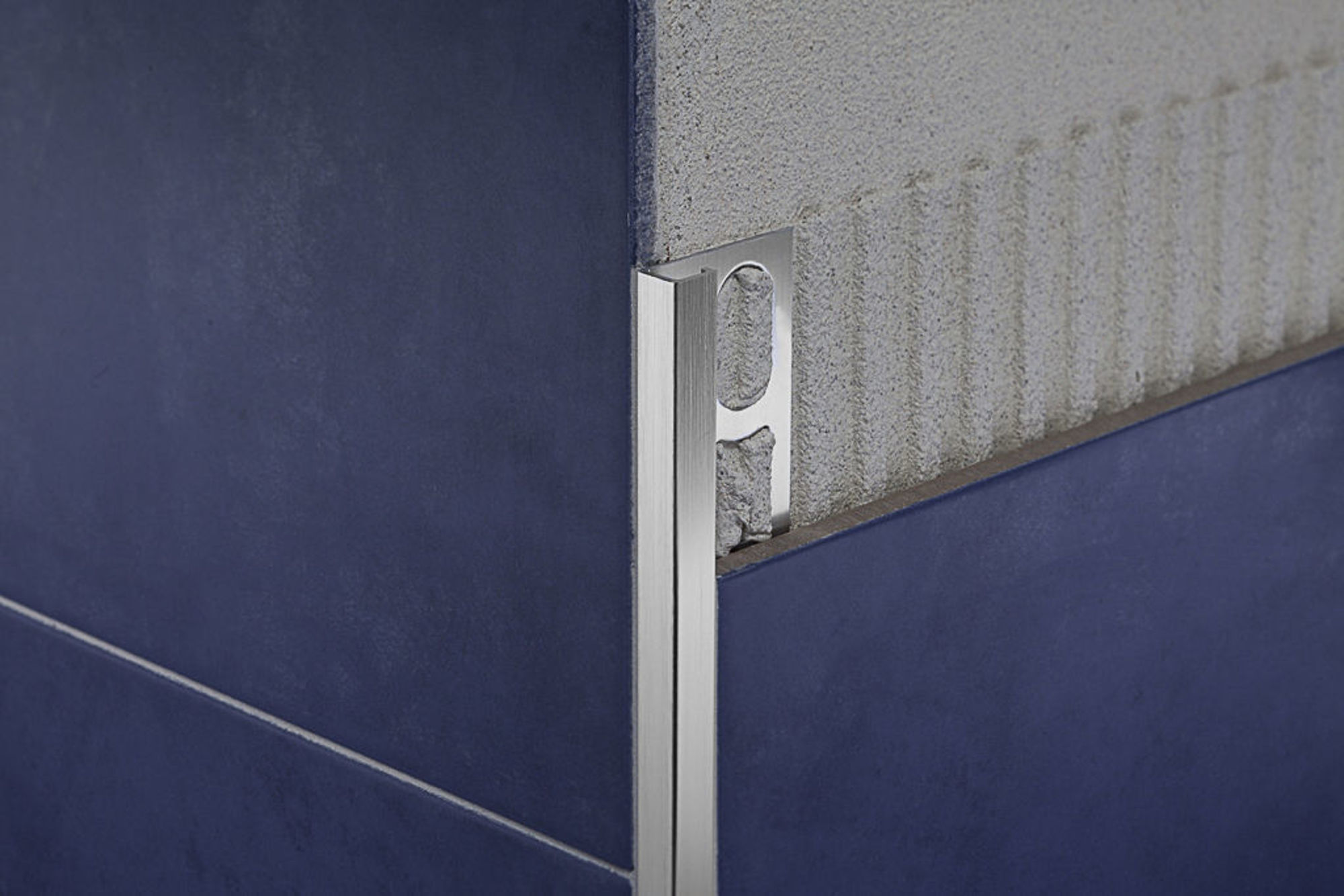 Bilde av HJØRNELIST FIRKANT ZQBSN/8 ALUMINIUM SATIN 8MMX270CM, PROFILPAS
