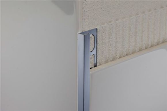 Bilde av HJØRNELIST FIRKANT ZQTMN/8 ALUMINIUM TITANIUM SATIN 8MMX270CM, PROFILPAS
