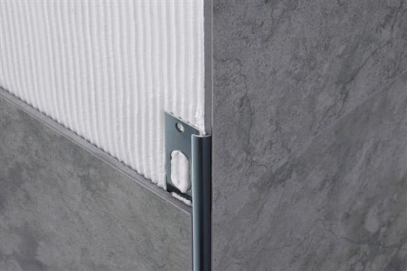 Bilde av HJØ.LIST LYS POLERT SATIN 10MM 270CM PRO