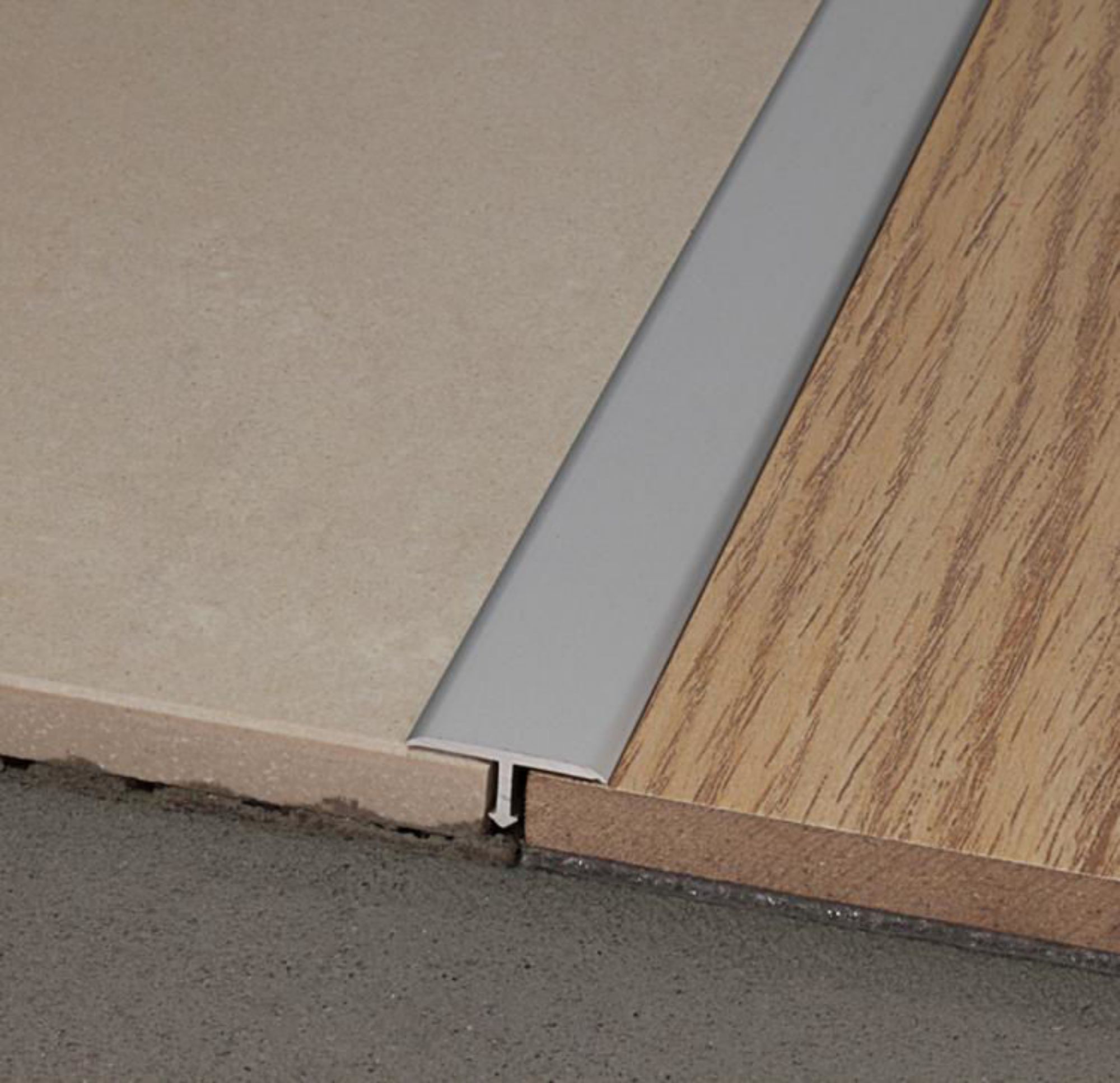 Bilde av OVERGANGSLIST 99/T/20 ALUMINIUM GULL 20MMX270CM